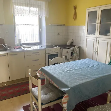 Peace And Nature Apartment Pivka